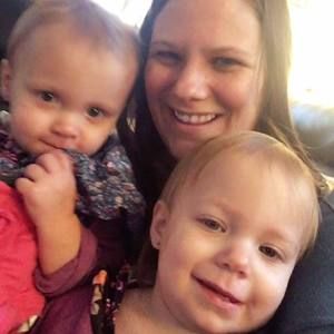 Meet your Posher, Stephanie